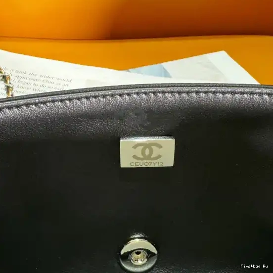First Bag Ru BAG CHANEL FLAP 20CM 0703